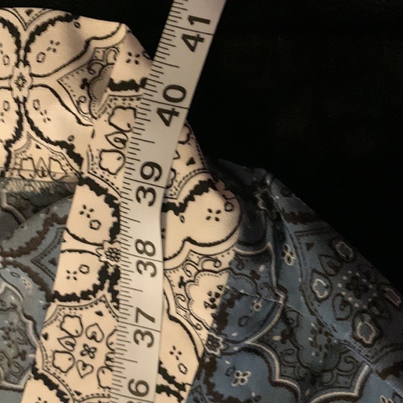 𝅺NWOT Simple by Suzanne Betro Kimono - Picture 6 of 6